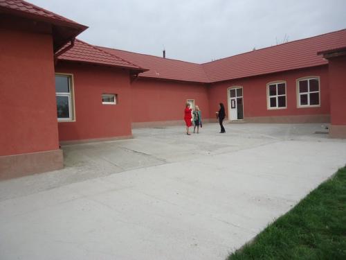 13006541 573835909461874 7171587910276355844 n