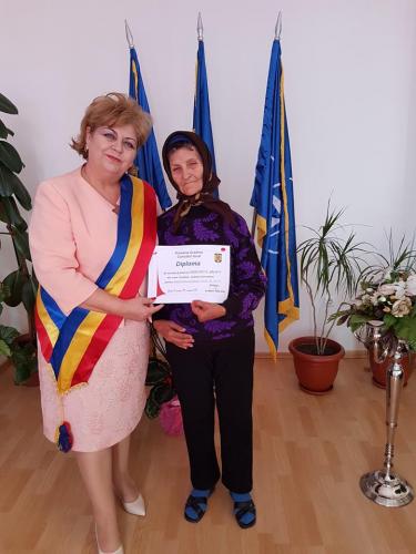 18446916 774329662745830 410454092937226672 n