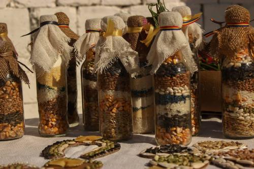 22491696 847768855401910 1571761146493855295 n